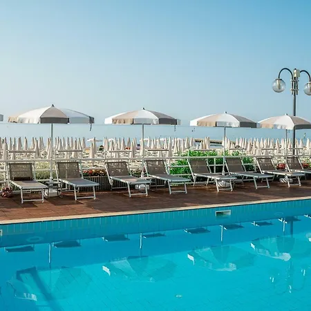 Astor Otel 3*