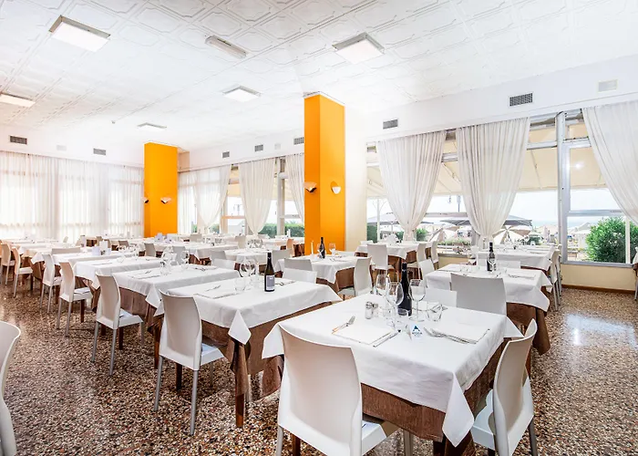 Astor Hotel
