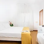Astor 3*